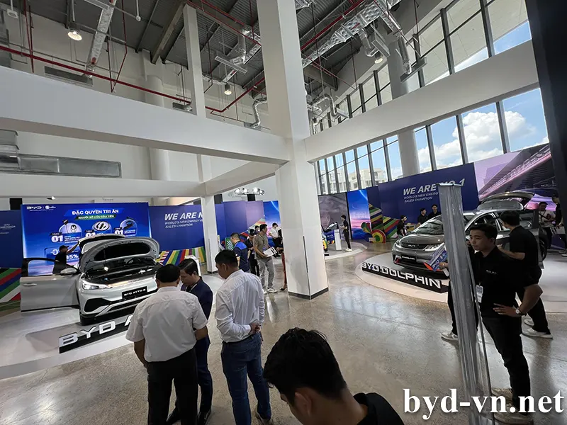 Lái thử xe BYD tại Hồ Chí Minh