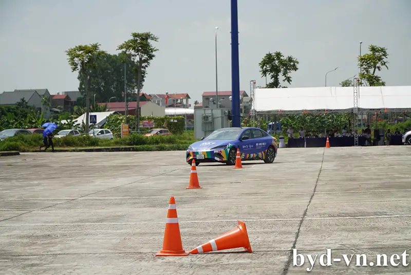Kinh doanh xe ô tô điện BYD mới cũ tại Bắc Giang