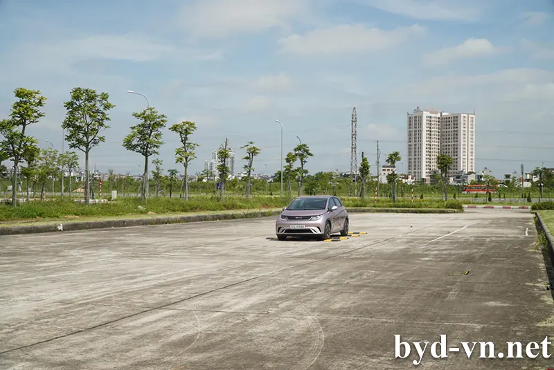 Kinh doanh xe ô tô điện BYD mới cũ tại Bắc Giang