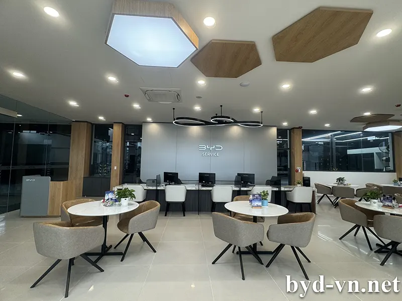 Showroom ô tô điện BYD tại Bình Dương